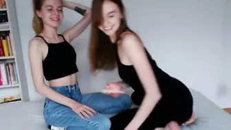 peachy14  adult webcam show