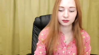 foxvr  having webcam sex at home