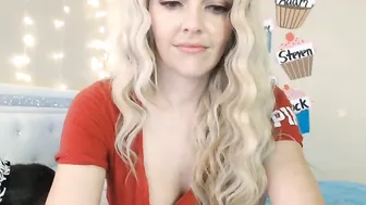 scarlettmiles  sweet webcam doll