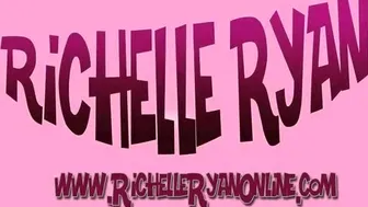 Richelle Ryan onlyfans 1HRrN9DYzvDIJHMN