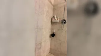 kandieangel_10.07.2021_167917346_Stream_started_at_07_10_2021_02_41_am_LetБ??s_get_wet_1