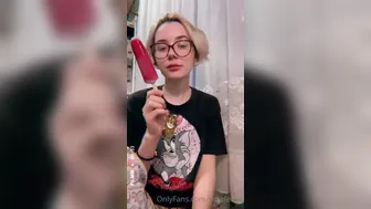 kotofeuka Sexy chicks are naughty