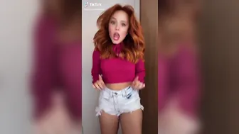 Larissa Manoela onlyfans Web model fucks herself with a dildo