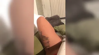 gvalentinaxxx onlyfans Ardent lady fucks the cap with her hand