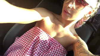 Juju Brais, Julia Abrams,  fascinated by drawing