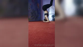 Grace_t Sexy Krala shows a gorgeous body.