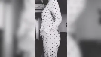 Anna Ioannova Slim bitch jerks off with sex toys