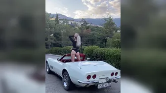 Ekaterina Enokaeva,  crustacean catches buzz from lilac lildo