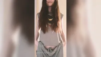 Ashe Maree onlyfans Tiny in a mask caresses the vagina