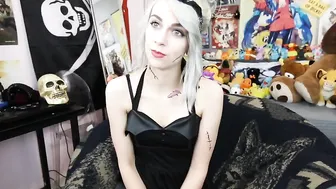 lunalamb  Wants many capital representing the show