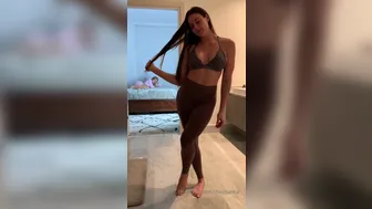 TheChantal onlyfans Hot lady caresses big tits