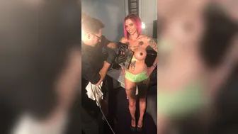 Anna Bell Peaks (AnnaBellPeaks) onlyfans 11 May 2021