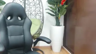 lia_sophie  love fucking her ego close to hitachi