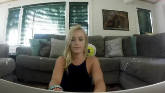 busty_ir_housewife  slut with tits masturbate hole