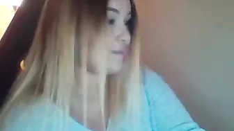 xxhornymilf76xx  Skinny webcam slut