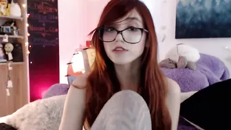 valerymont  Orgasm Caught On Cam