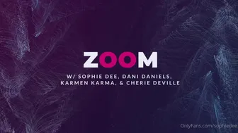 sophiedeevip  onlyfans Chubby mare in honor of the holiday shows its bust