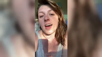 freckledspirit  onlyfans  Little cleaning lady tries in finger