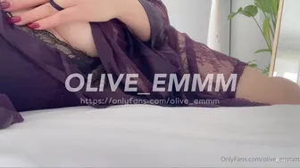 olive_emmm  onlyfans  Fingering spy show with small wet pink hole