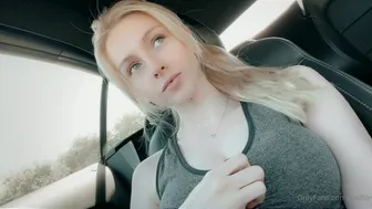 Msfiiire  onlyfans Adult woman squeezes the lips of the sexual