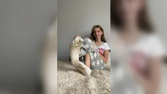 Young Goddess aka young onlyfans  Pink wet pink hole close-up