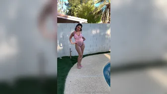 Rosecubana  onlyfans Crazy Kral rees both holes