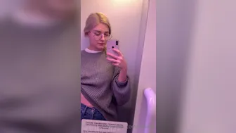 eva elfie onlyfans  Naked American Babe with Natural Bi