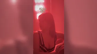 ms puiyi  onlyfans Amazing slut fucks wet pink hole