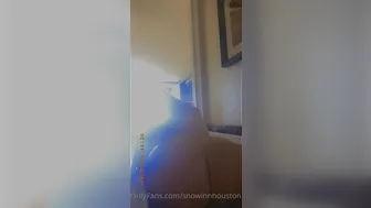 snowinnhouston  onlyfans  Masturbation 19 year old beauty