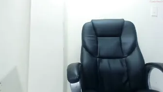 colette_hot  face equitation followed close to beneath orgasm