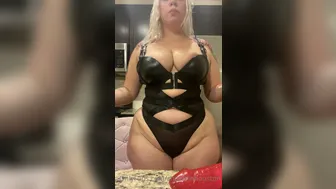 snowinnhouston  onlyfans jerking off your wet pink hole