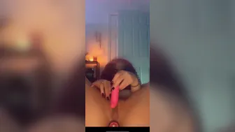 peachyriya  onlyfans Beauty in stockings is engaged in masturbation