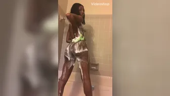 osogorgeouuus  onlyfans  double licking on chaturbate