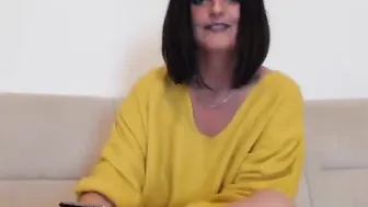 elena_alina1982  webcam ass filled with cum