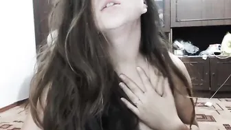 crissheaven4u  fingering in webcam show