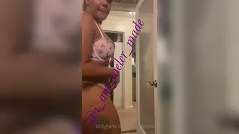 Taeler Made aka taelermade onlyfans 12/02/2022 webcam masturbation