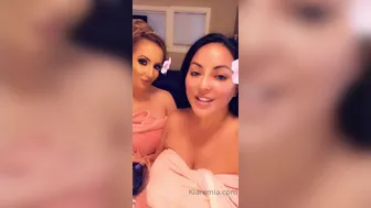 Kiara Mia onlyfans 30 February 2022 webcam masturbation