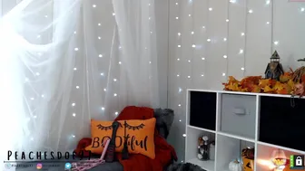 peachesdoe97 May1102019_1659_webcam chaturbate 2022