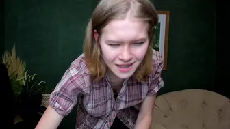 [chaturbate.com] idk_what_im_doing_ 22.05.2022 female_webcam part 3