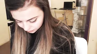 alma_pearl  Wants a real dick in her pussy