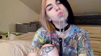 stussy  show her Onanism Experience