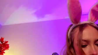 [chaturbate.com] scarlet_suite 11.05.2022 female_webcam