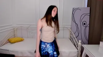 [chaturbate.com] blushing_ellie 15.05.2022 female_webcam part 2