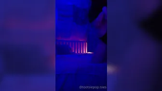 tootsiepoptoe onlyfans newest video 18