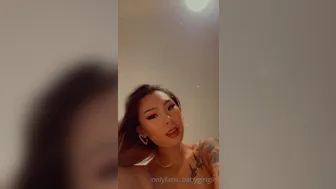 babygirlgin onlyfans Exquisite chick shows off big boobs