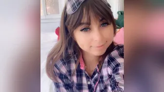 rileyreidx3 onlyfans 10-03-2022 performance Latest May from chaturbate show