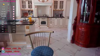 misss_vikki 27-June-2022 1703 sex video chaturbate 6_2022