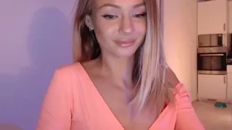 Watch yveline 27.02.2021 2123_myfreecams_2