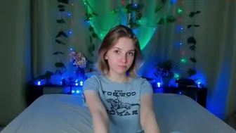 Watch helenchristensen 15-july-2022 1912_female_chaturbate_1_5