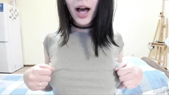 milkshake96  Cam Babe Plays With her wet pussy